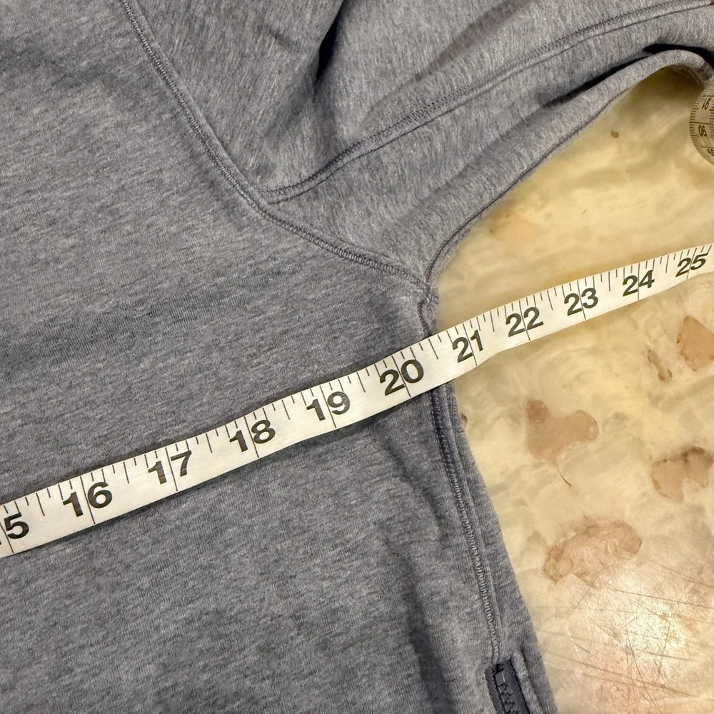 Lululemon Mens‎ Pullover Sweatshirt Heathered Gray Long Sleeve Crew Neck M